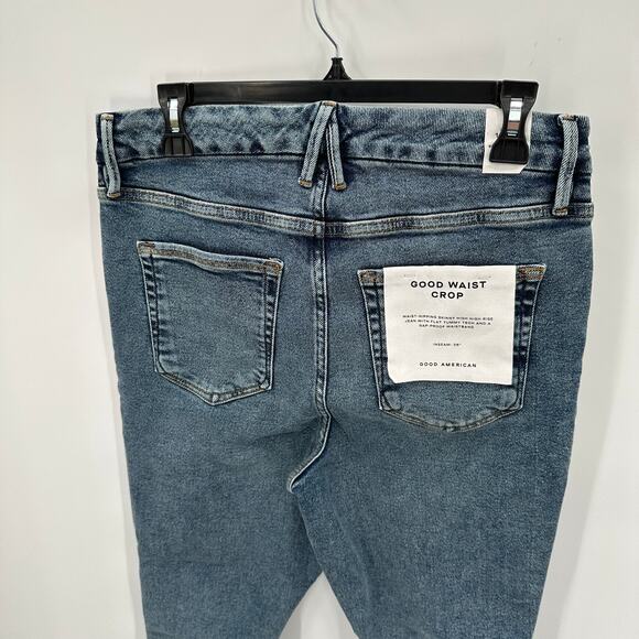 GOOD AMERICAN NWT Good Waist Crop Denim Jean in Blue799 // 14 - Picture 12 of 15